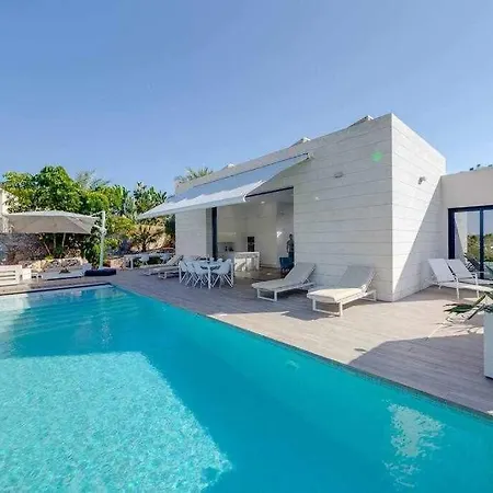 Exclusiva Con Piscina Climatizada Colinas Orihuela