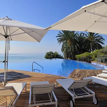 Exclusiva Con Piscina Climatizada Colinas