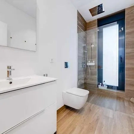 Exclusiva Con Piscina Climatizada Colinas * 오리후엘라