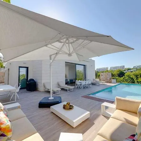 Exclusiva Con Piscina Climatizada Colinas 빌라